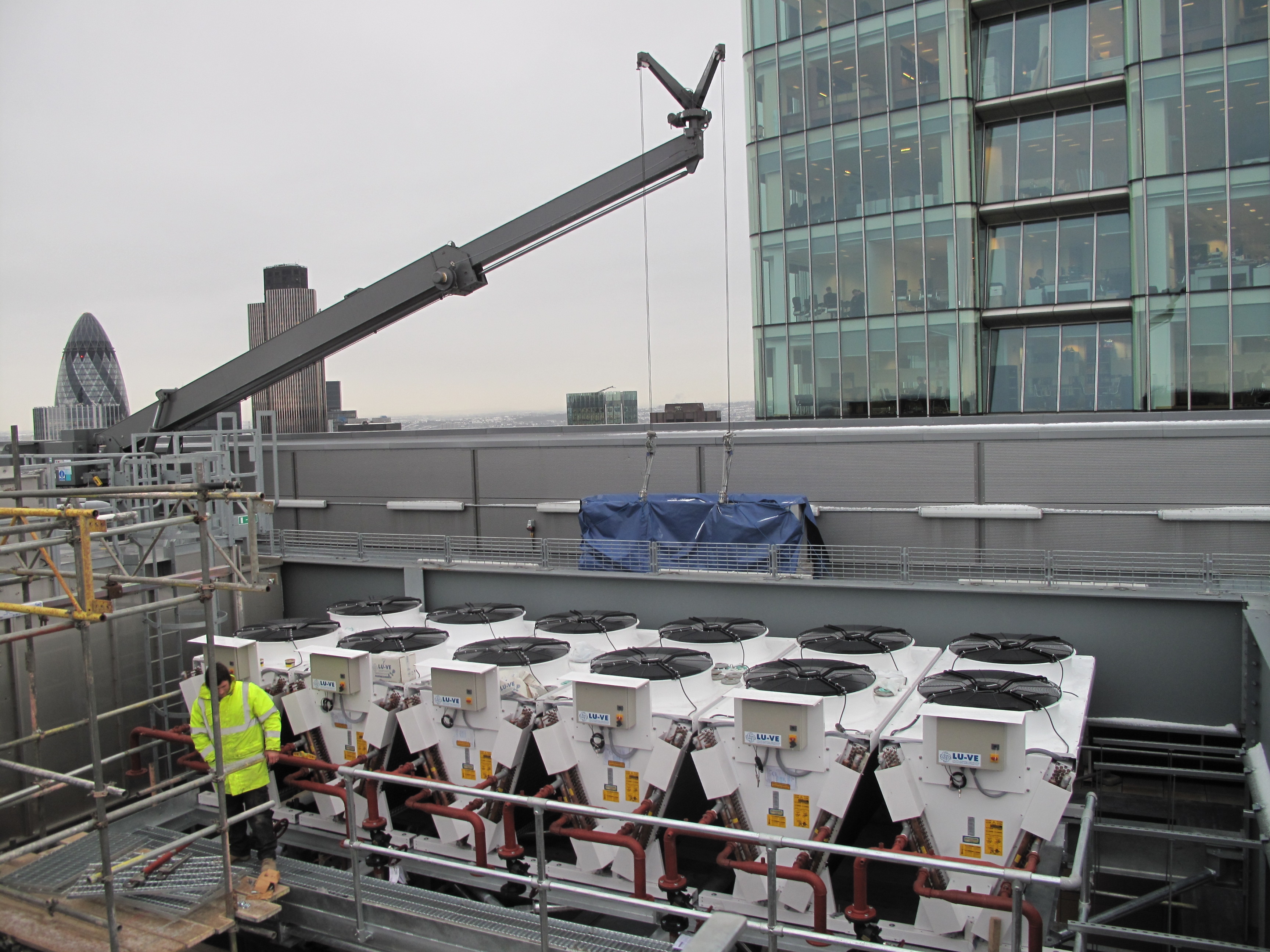 Data Process Centre Installation, City of London,  UK -  
14 units: 6  XDHV  air cooled condensers spec. with electronic motors – 8 XDHL dry coolers spec. with electronic motors
