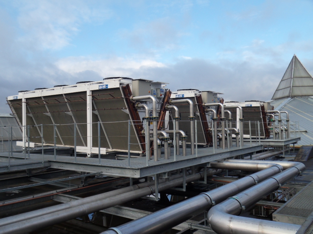 ART DE VIVRE Shopping Centre, Paris, Eragny, France - 4 pcs EHLD1N 2257 E with Dry & Spray system and EC motors