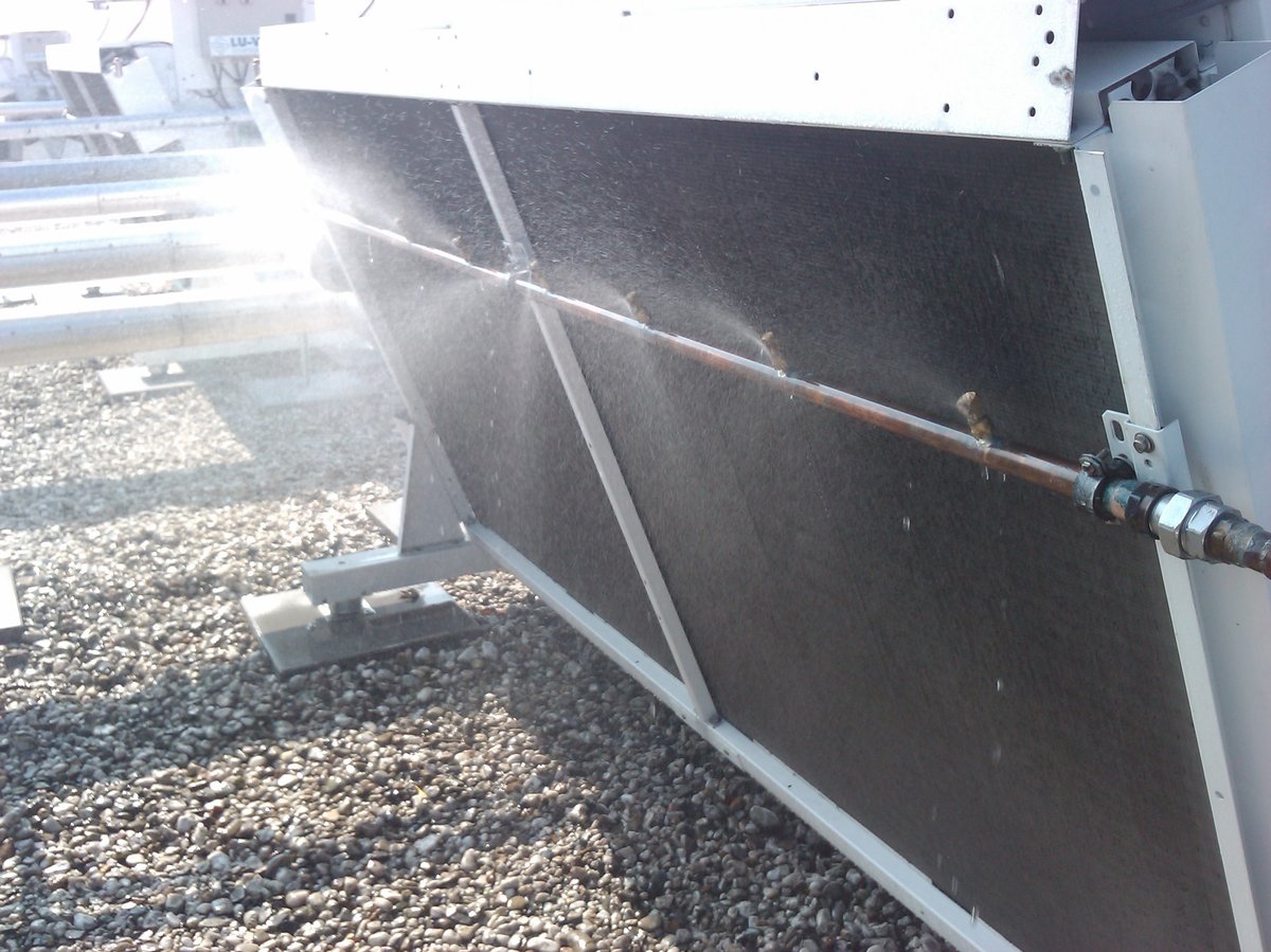Project ZIGGO TILBURG, (Television, internet and telephony provider) - Air conditioning – DATA CENTER - N. 10 dry coolers XDHL1X 4125 D with Water Spray System with EC fans and complete regulation system.

