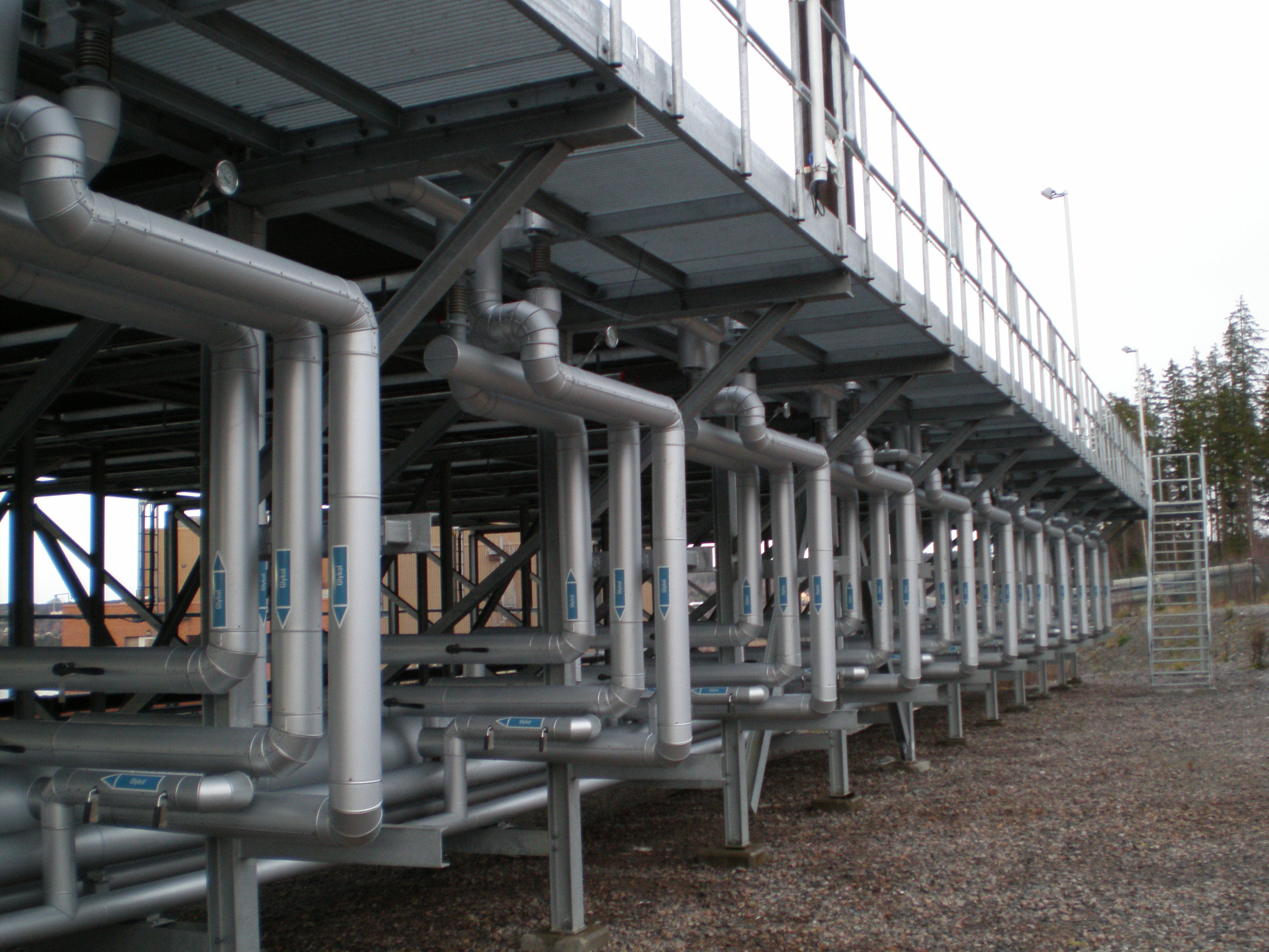 <b>Sundsvall Energi Power Plant</b><br>
<b>Application: </b> Power Plant<br>
<b>Type: </b>DXP120 dry cooler
