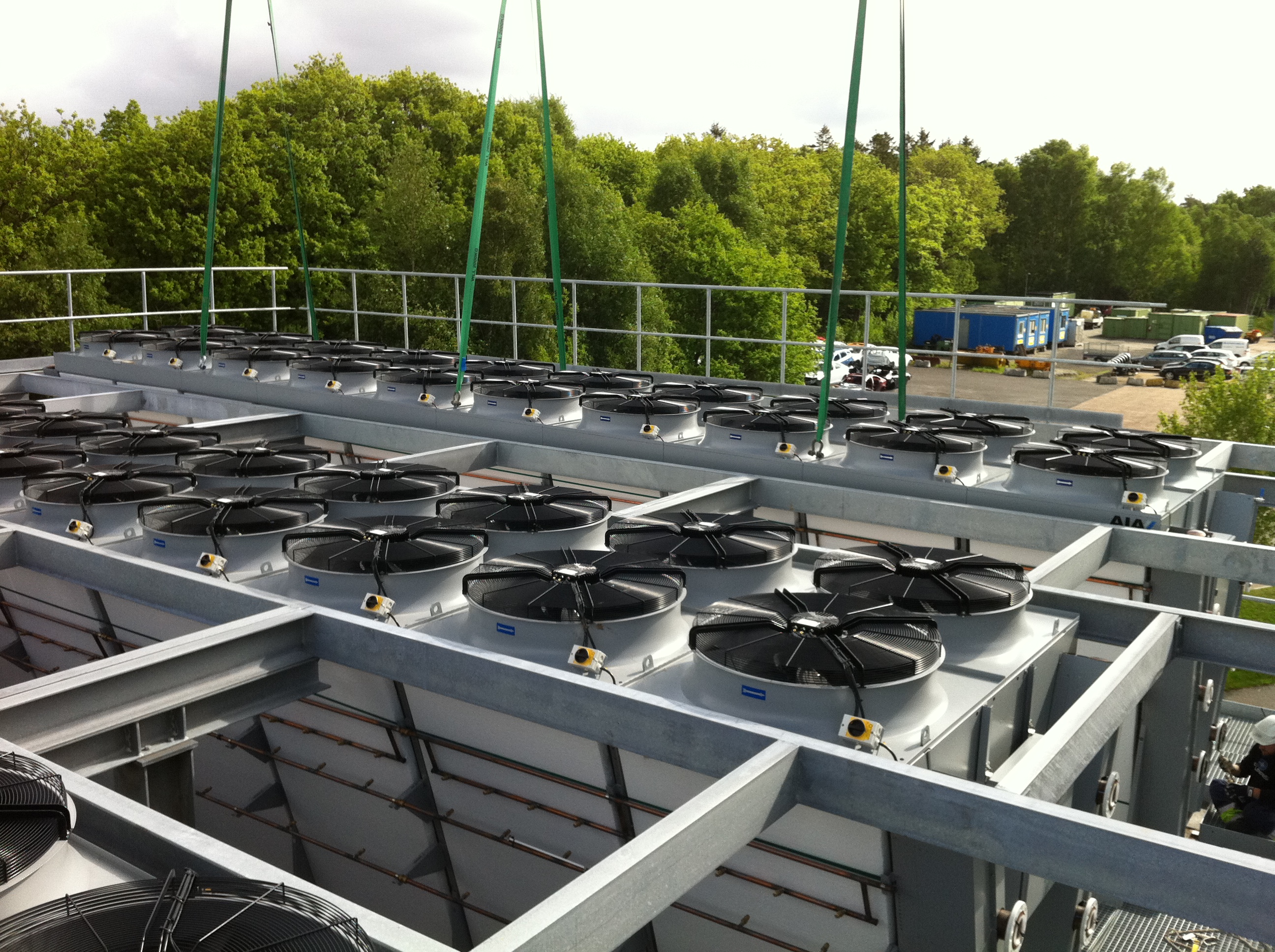<b>Application</b>: Process cooling<br>
<b>Type</b>: Dry-cooler AIA VXX-100Q1L-210<br>
<b>Quantity</b>:12<br>
<b>Power</b>:12x1088kW<br>
<b>Installed Year</b>: 2013<br>
<br>
<b>Additional info</b><br>
<br>
The scope of supply included:<br>
• Dry-coolers AIA VXX-100Q1L-210<br>
• EC-fans (low energy fans)<br>
• Water spray system Dry and Spray<br>
• Pre-manufactured Manifolds in stainless steel to have one connection point for the inlet and outlet
