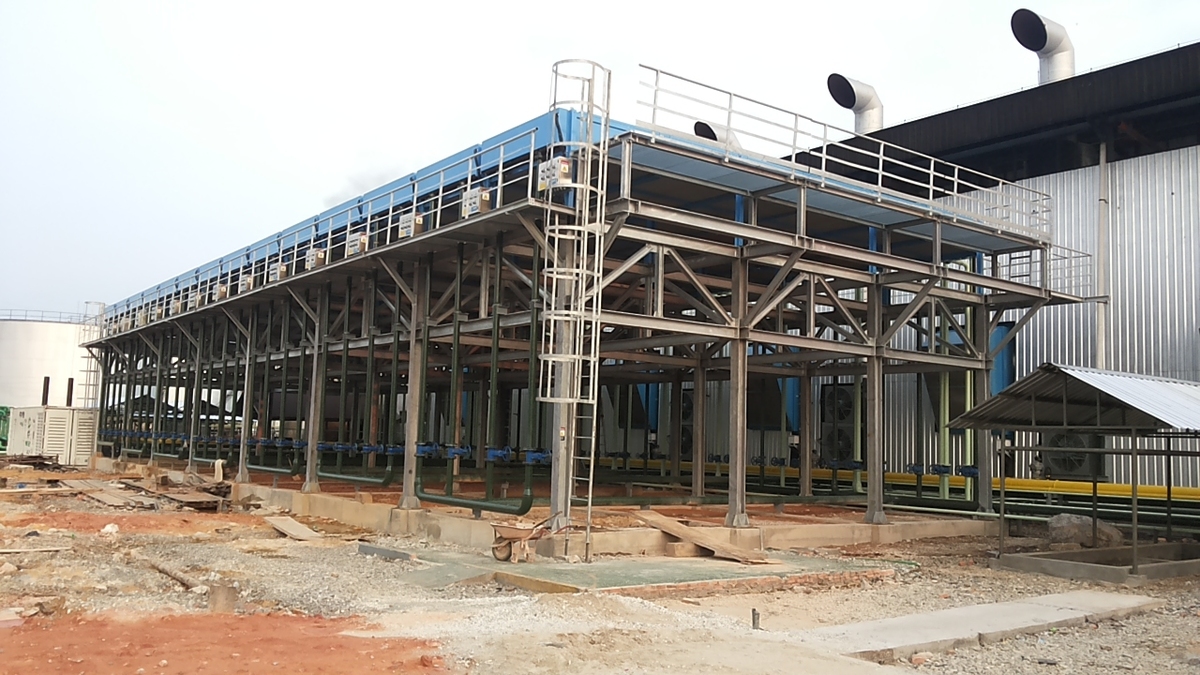 50MW Radiator installation
