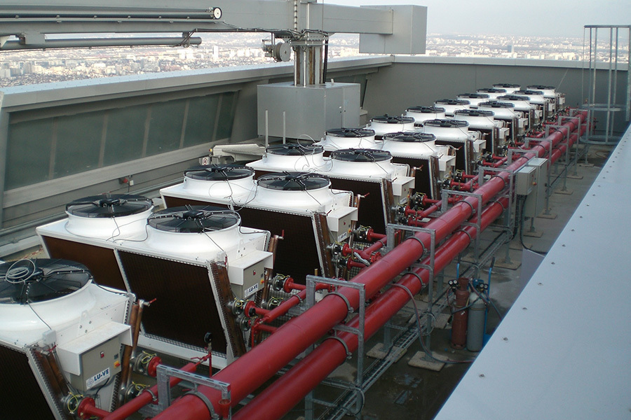 TOUR T1 - Courbevoie (Faubourg l'Arche), Paris, France - Data centre air conditioning - 12 SDHLF dry coolers 