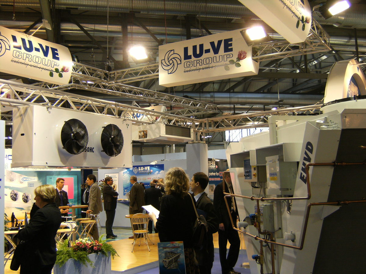 LU-VE Stand