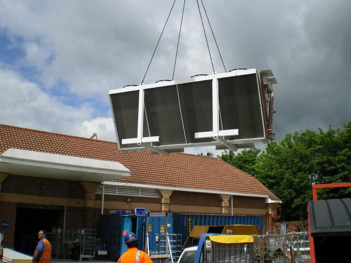 CO-OP Supermarket - England -
SDHV condenser